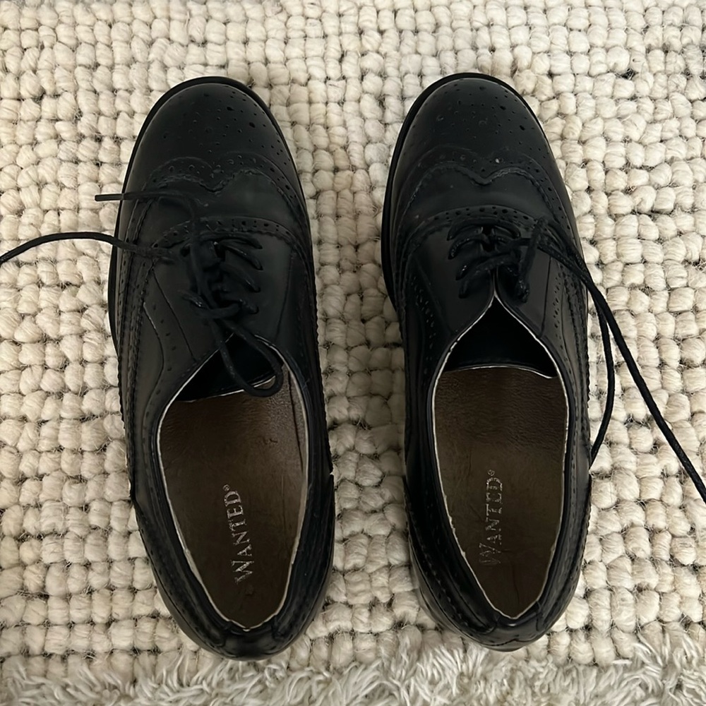 EUC Black Oxfords